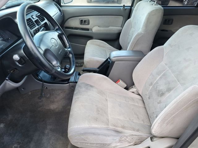 Used 2001 Toyota 4Runner SR5 image 12