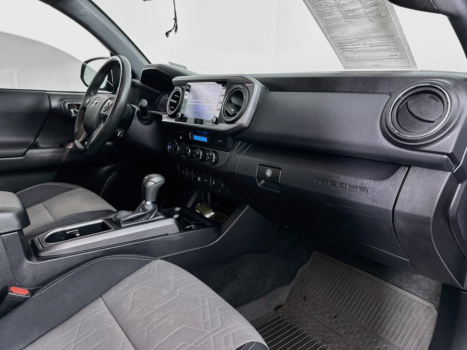 Certified 2022 Toyota Tacoma 4x4 Double Cab image 27