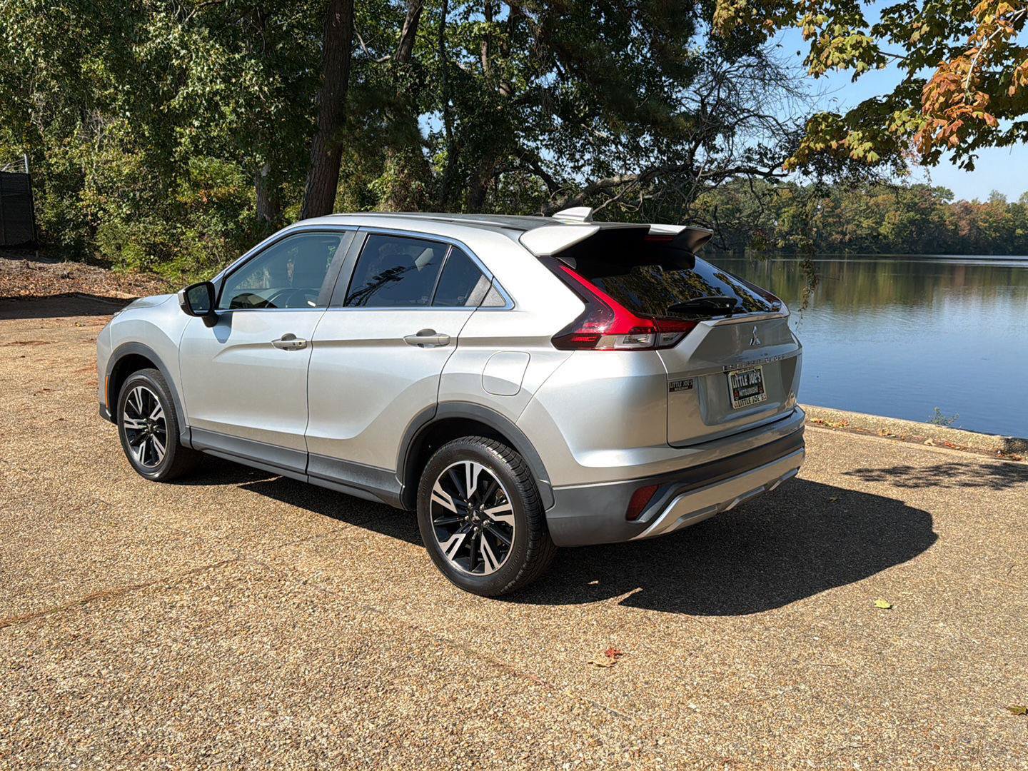 Used 2023 Mitsubishi Eclipse Cross SEL AWD/4WD image 9