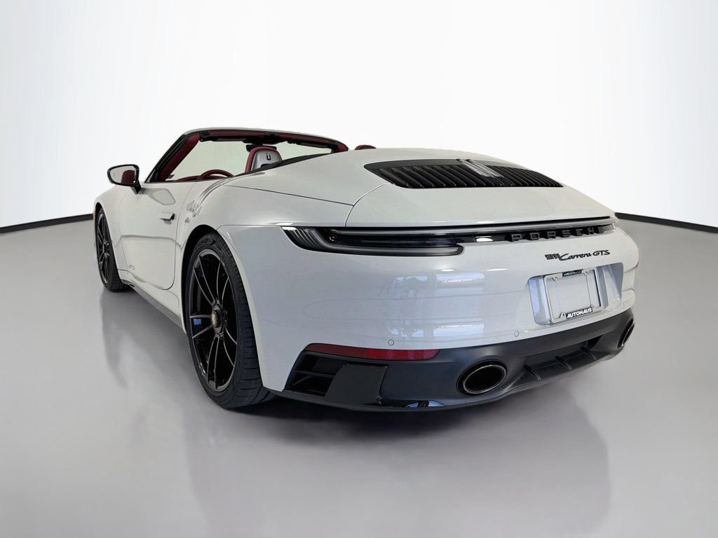 Certified 2023 Porsche 911 Cabriolet image 3