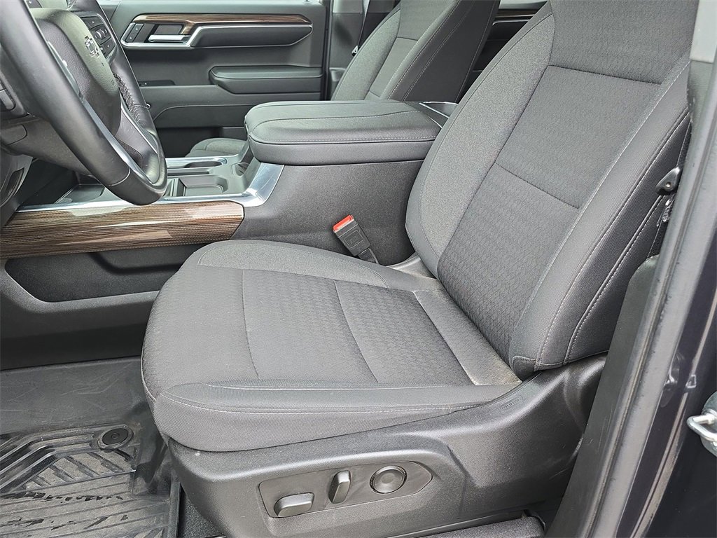 Used 2023 Chevrolet Silverado 1500 RST image 20