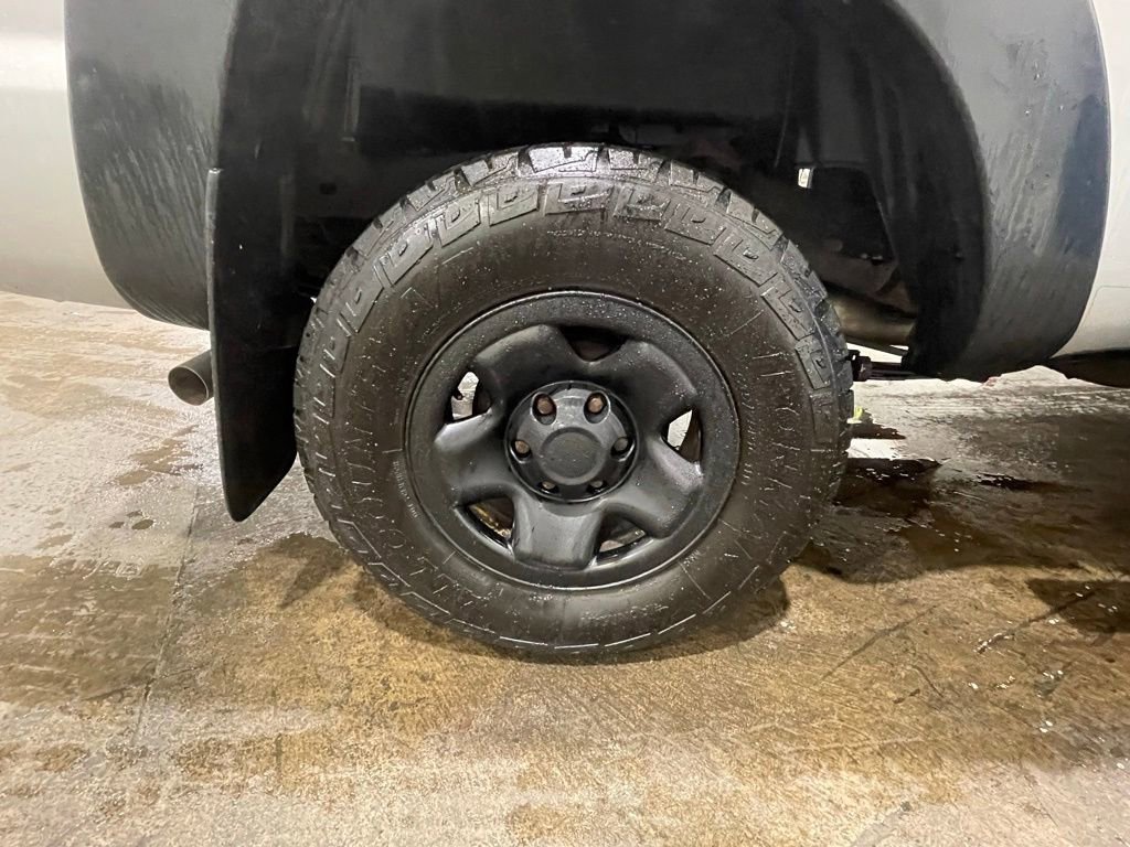 Used 2012 Toyota Tacoma 4x4 Access Cab w/ Convenience Pkg image 39