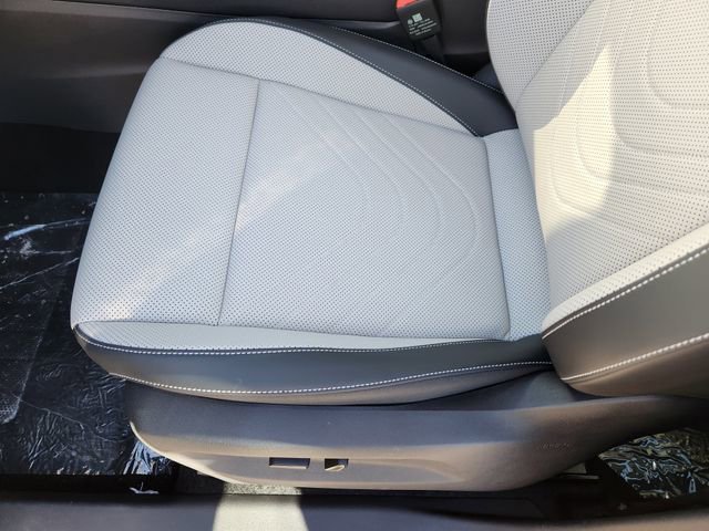 New 2026 Volkswagen Tiguan SE AWD/4WD image 22