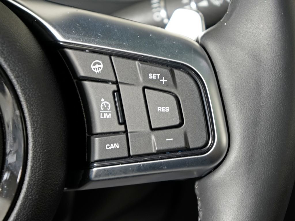 Used 2024 Jaguar F-TYPE R-Dynamic RWD image 26