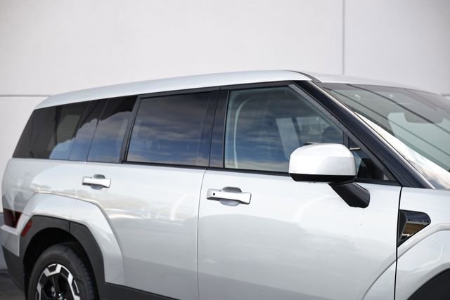 Used 2024 Hyundai Santa Fe SE image 3