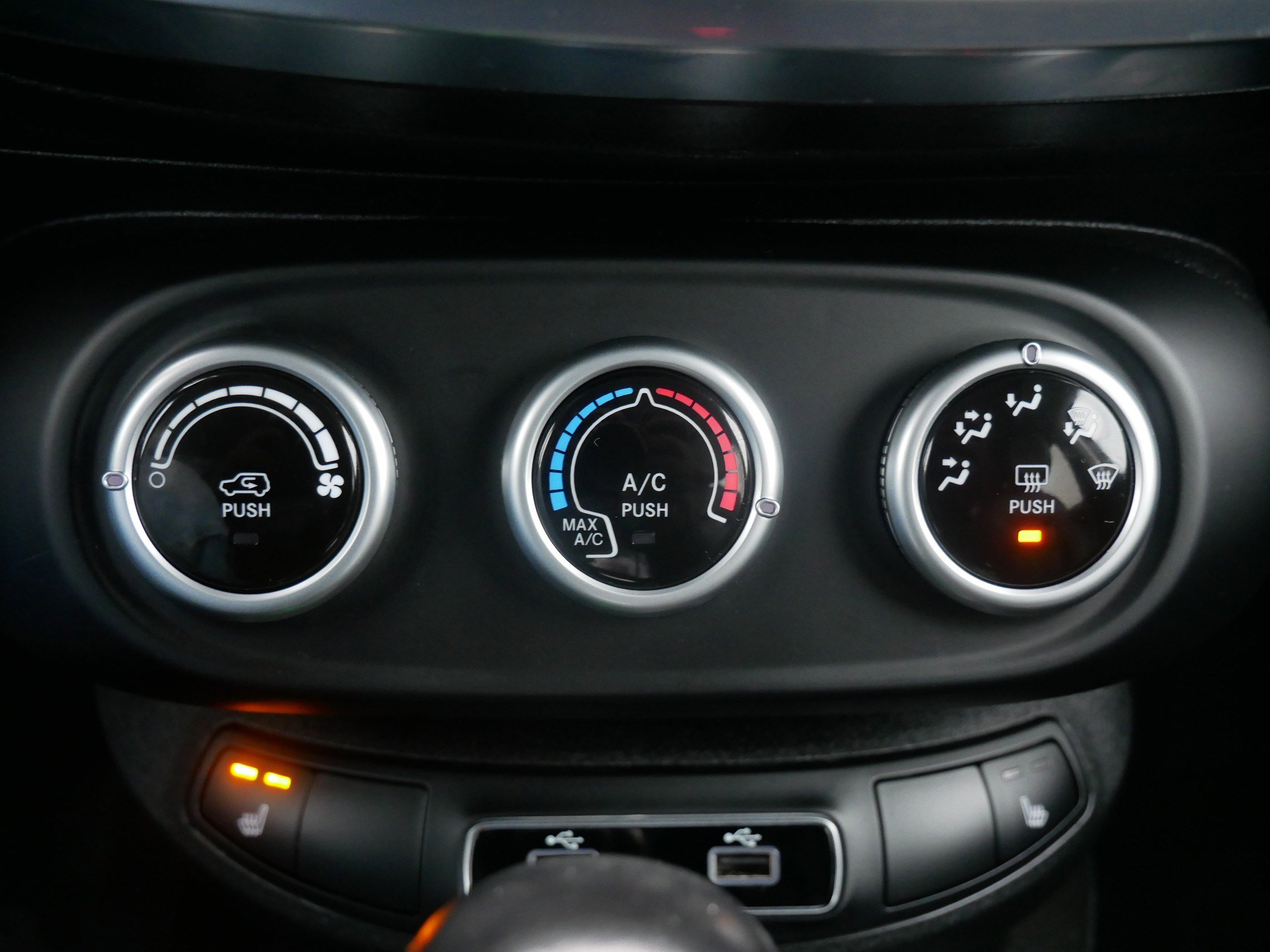 Used 2022 FIAT 500X Trekking w/ Cold Weather Group image 23