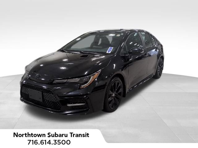 Used 2022 Toyota Corolla SE w/ Carpet Mat Package (TMS) image 3