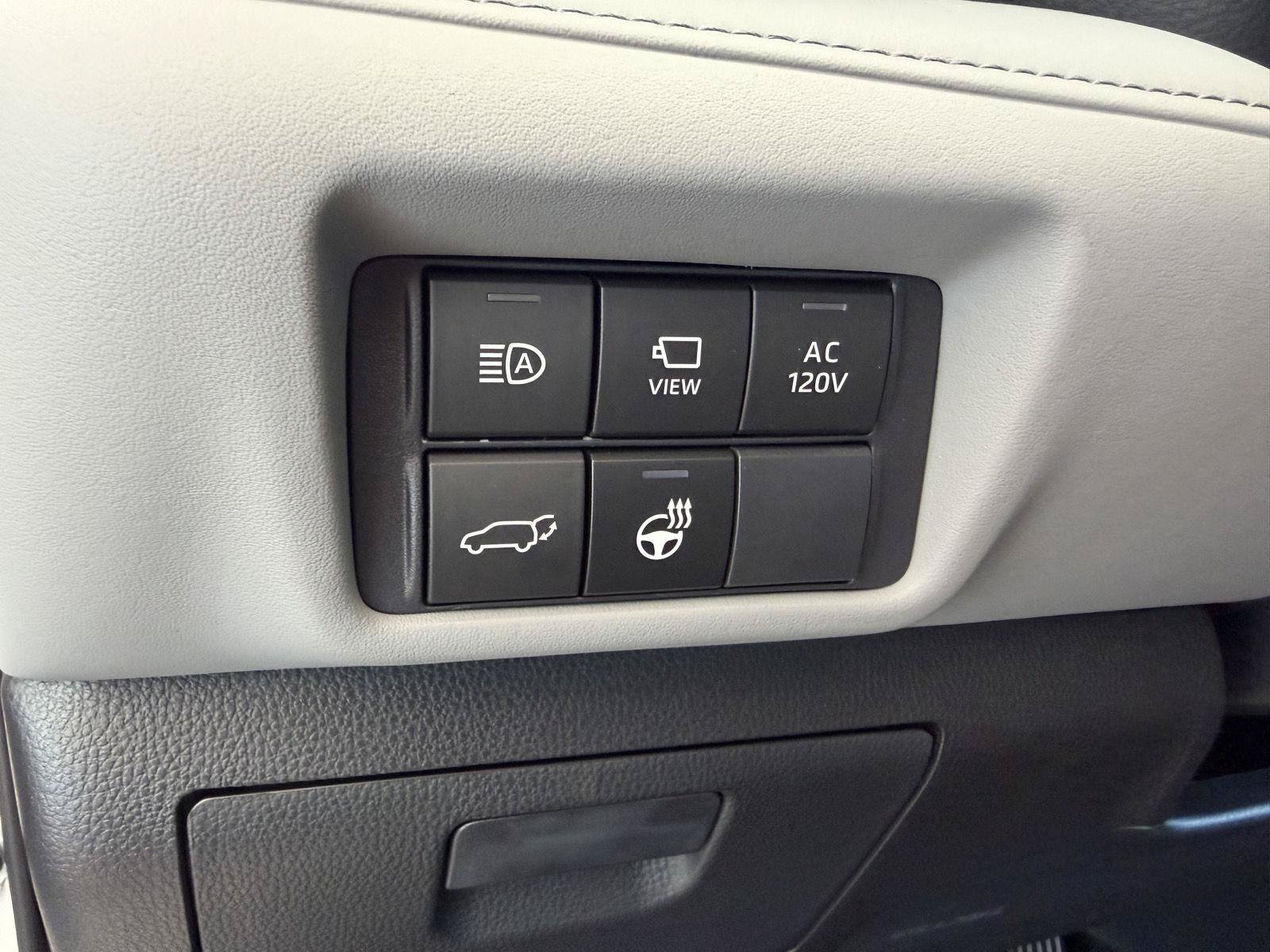 New 2026 Toyota Highlander Limited AWD/4WD image 26