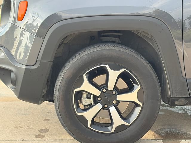 Used 2022 Jeep Renegade Trailhawk w/ Sun/Sound Group image 5