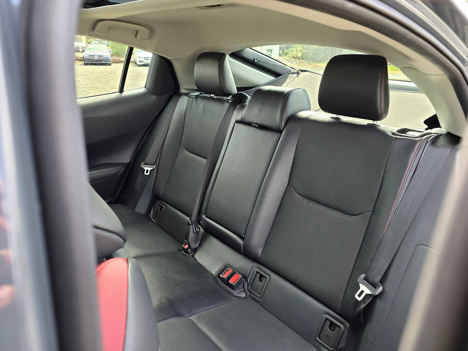 Used 2023 Toyota Prius Prime Premium image 19