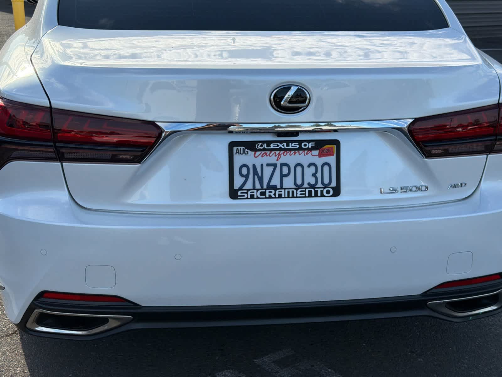 Used 2024 Lexus LS 500 AWD w/ Interior Upgrade Package image 15