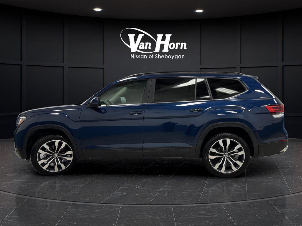 Used 2022 Volkswagen Atlas SE w/ Panoramic Sunroof Package image 12