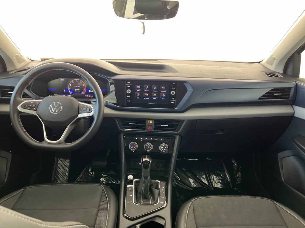 Used 2023 Volkswagen Taos SE w/ Panoramic Sunroof Package FWD image 14