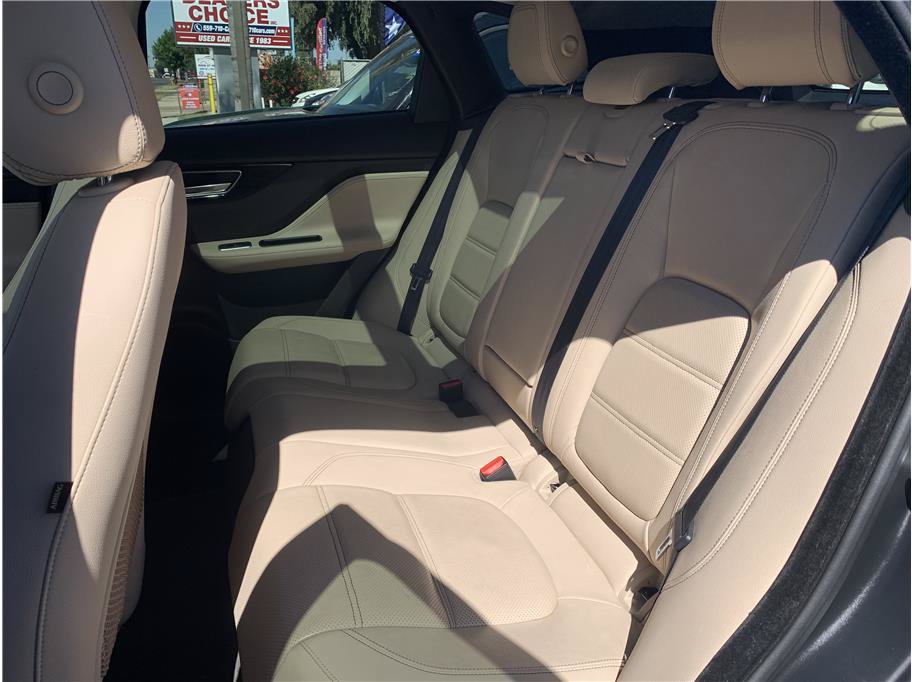 Used 2018 Jaguar F-PACE Prestige AWD/4WD image 8