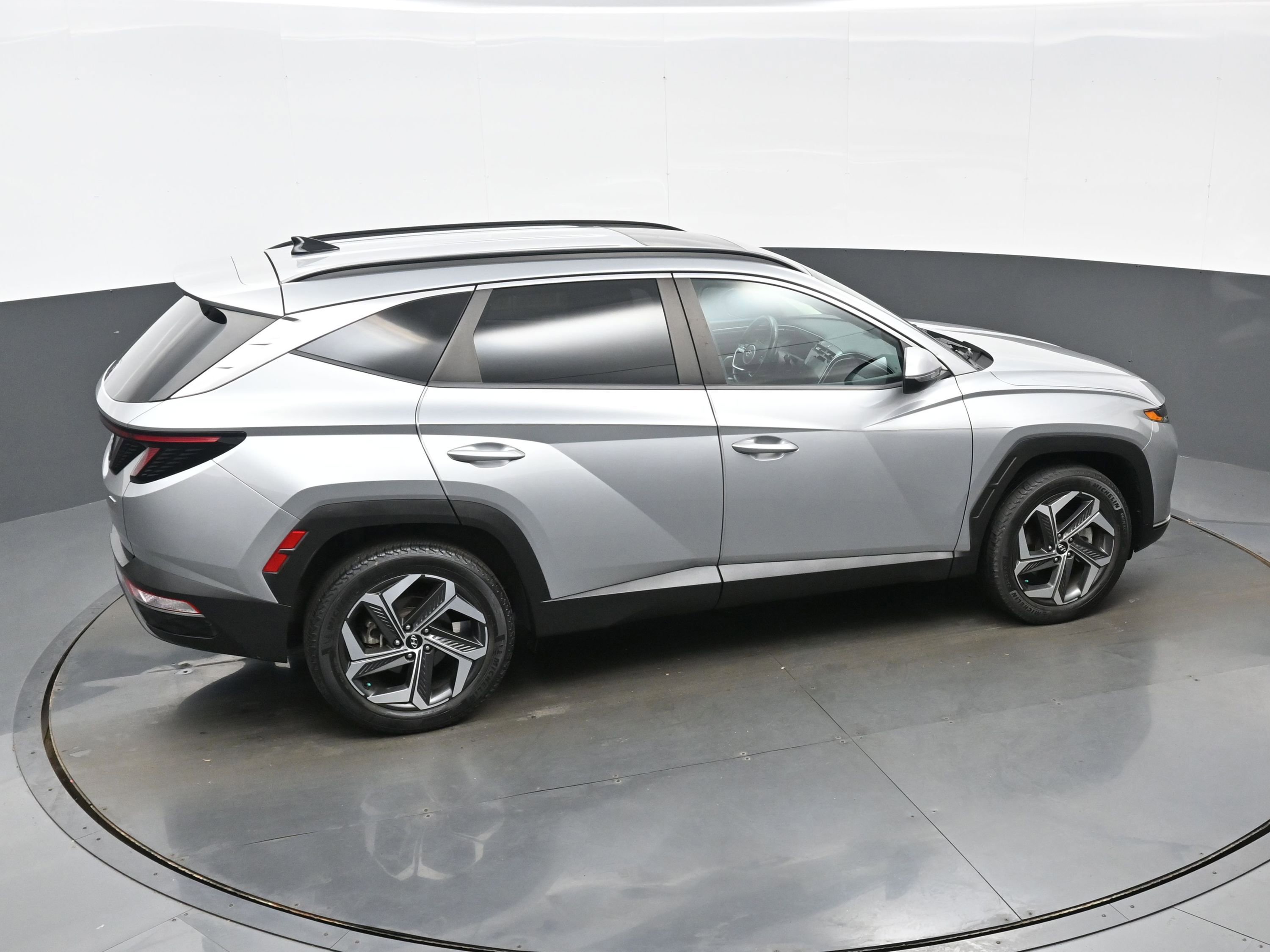 Used 2022 Hyundai Tucson SEL w/ Convenience + Premium Package AWD/4WD image 40