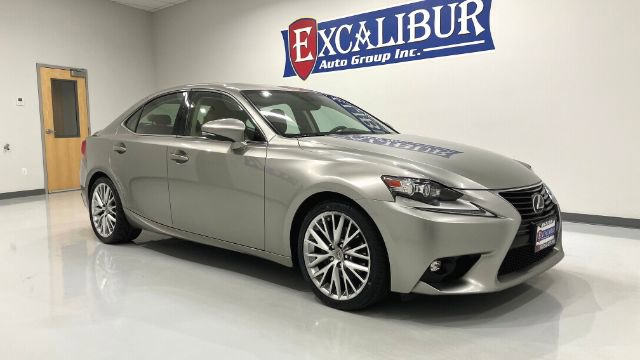 Used 2015 Lexus IS 250 AWD w/ Luxury Package image 4