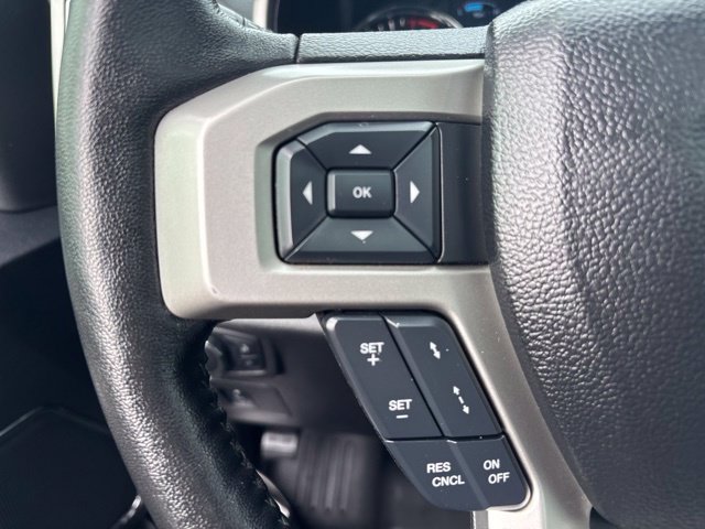 Used 2017 Ford F150 Lariat w/ Equipment Group 502A Luxury AWD/4WD image 23