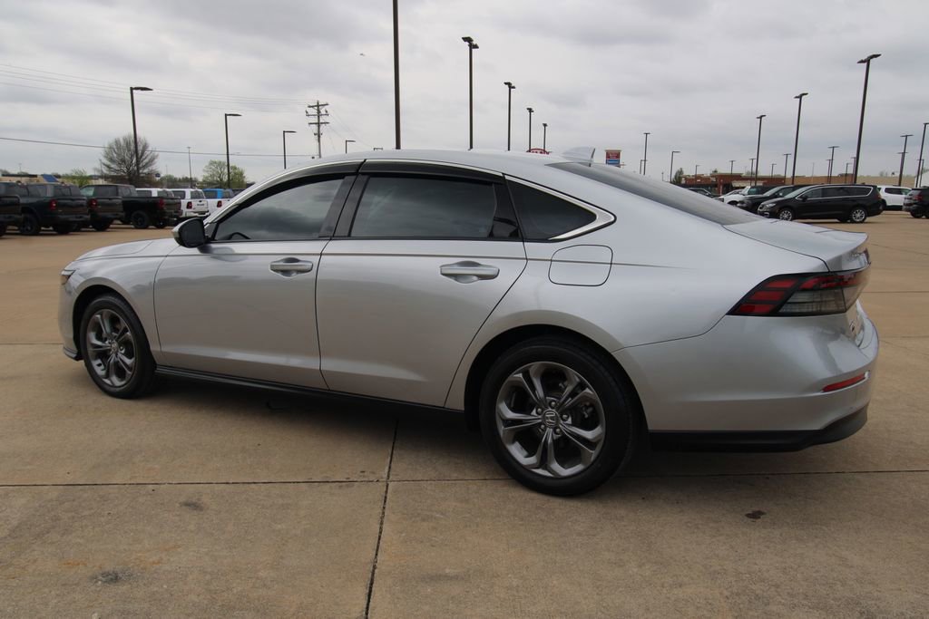 Used 2024 Honda Accord EX image 15