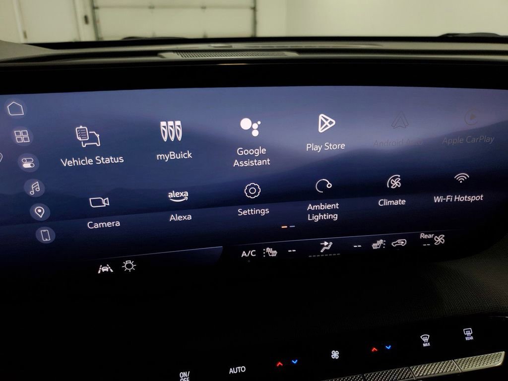 New 2025 Buick Enclave Preferred w/ Power Package image 15