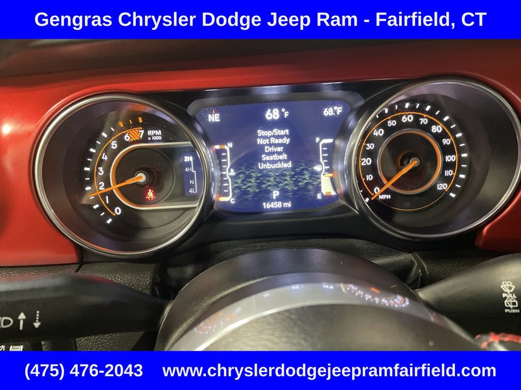 Used 2023 Jeep Wrangler Unlimited Rubicon w/ Cold Weather Group AWD/4WD image 32