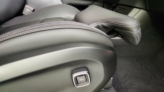 New 2026 Volvo EX90 Ultra AWD/4WD image 38