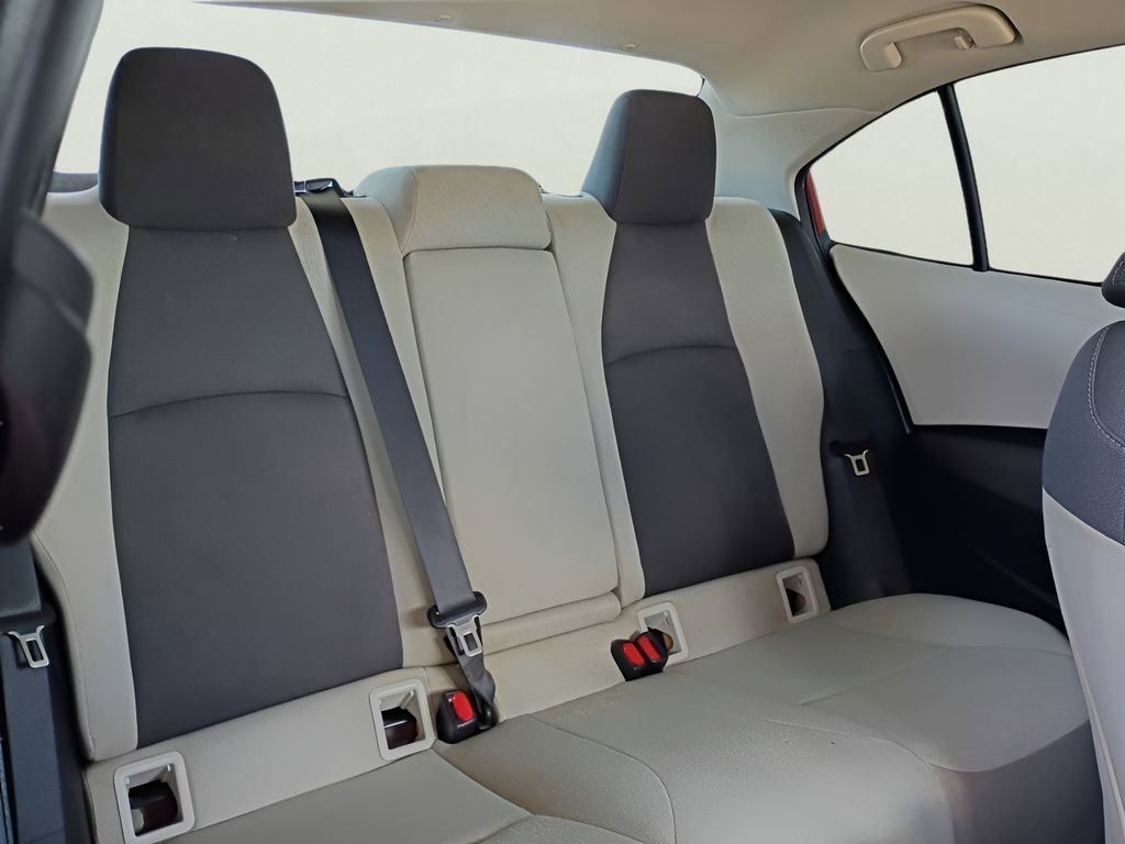 Used 2021 Toyota Corolla LE w/ LE Convenience Package FWD image 11