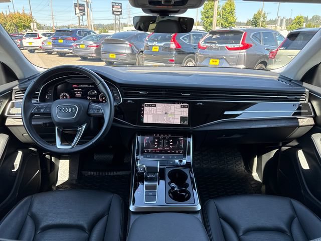 Used 2023 Audi Q8 Premium Plus w/ Premium Plus Package AWD/4WD image 11