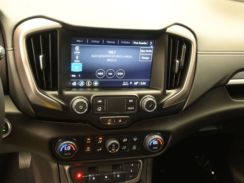 Used 2024 GMC Terrain AT4 w/ Tech Package AWD/4WD image 12