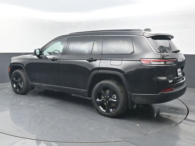 New 2026 Jeep Grand Cherokee L Limited w/ Limited Altitude Package AWD/4WD image 3