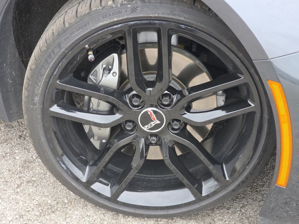 Used 2014 Chevrolet Corvette Stingray Coupe w/ 2LT Preferred Equipment Group image 16