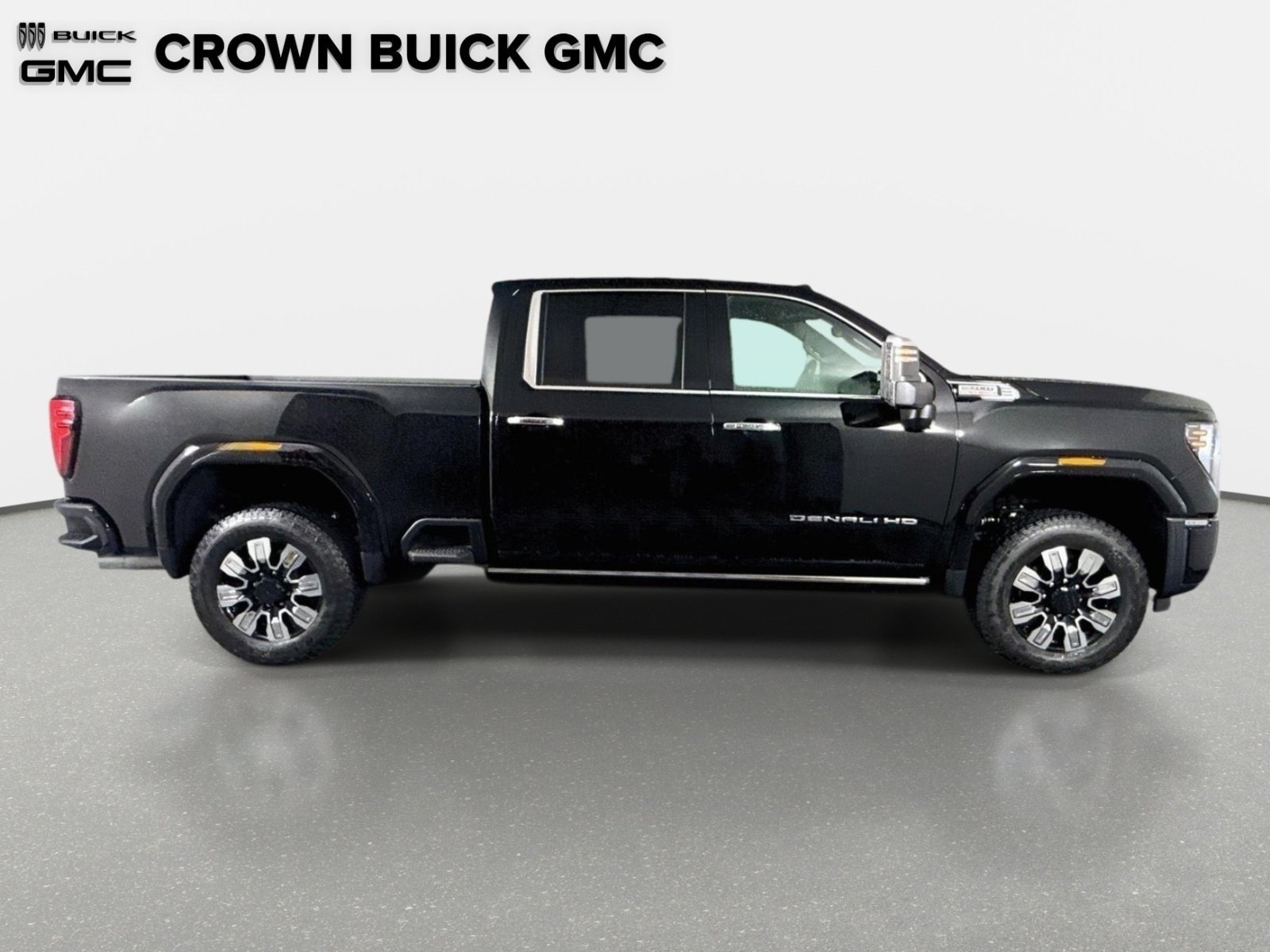 New 2026 GMC Sierra 3500 Denali w/ Denali Reserve Package AWD/4WD image 4