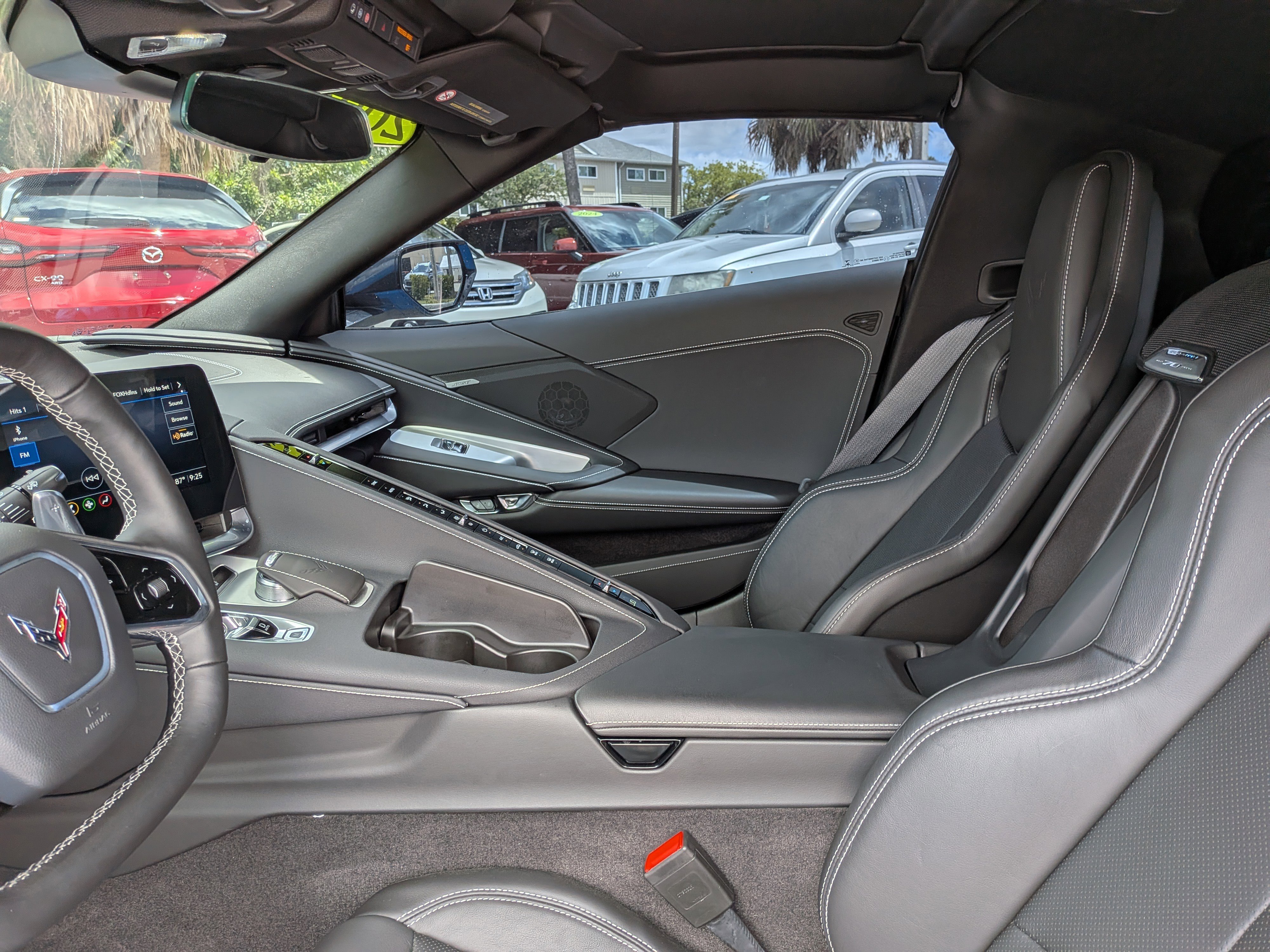 Used 2023 Chevrolet Corvette Stingray Coupe w/ Z51 Performance Package image 17