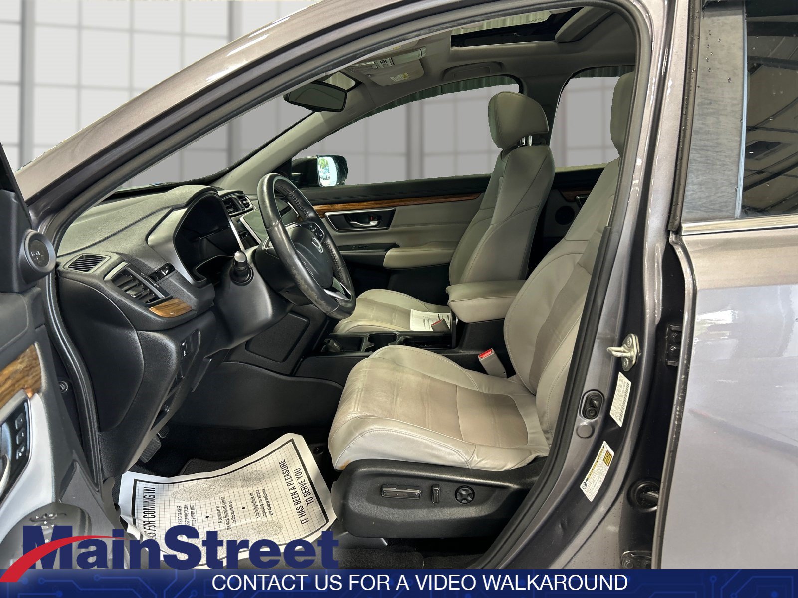 Used 2019 Honda CR-V Touring image 9