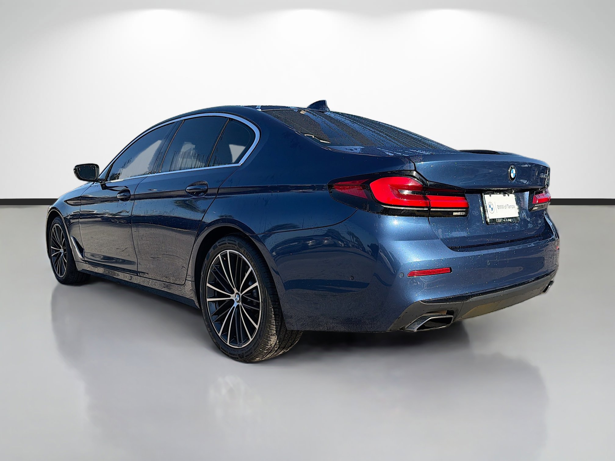 Used 2021 BMW 540i w/ Premium Package RWD image 5