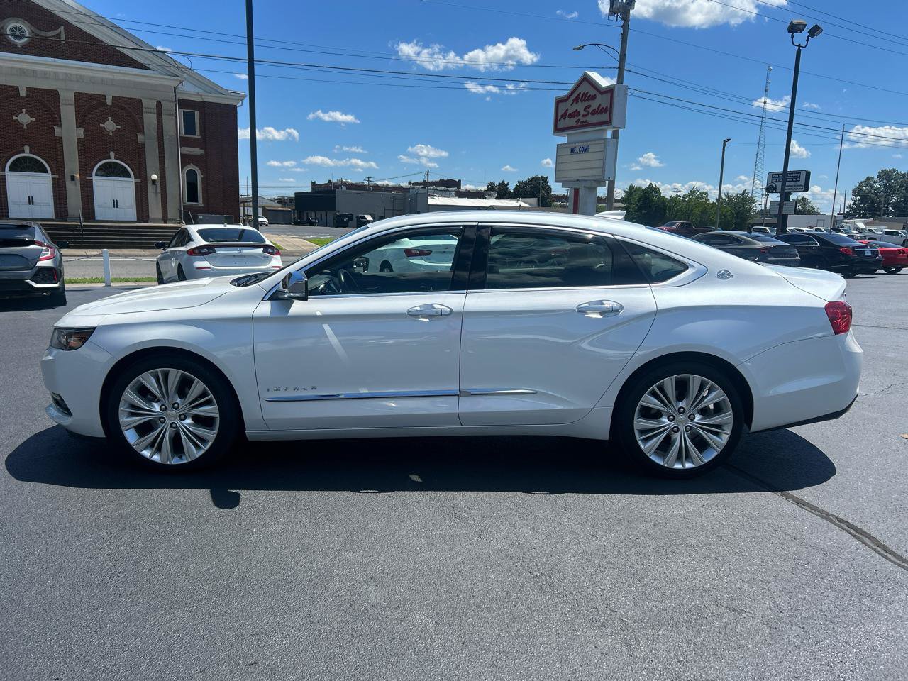 Used 2017 Chevrolet Impala Premier w/ Enhanced Convenience Package FWD image 8