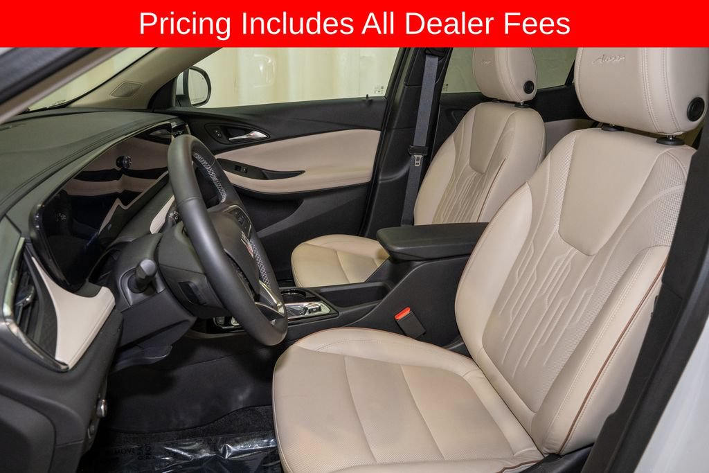 Used 2025 Buick Encore GX Avenir w/ Avenir Convenience Package FWD image 12