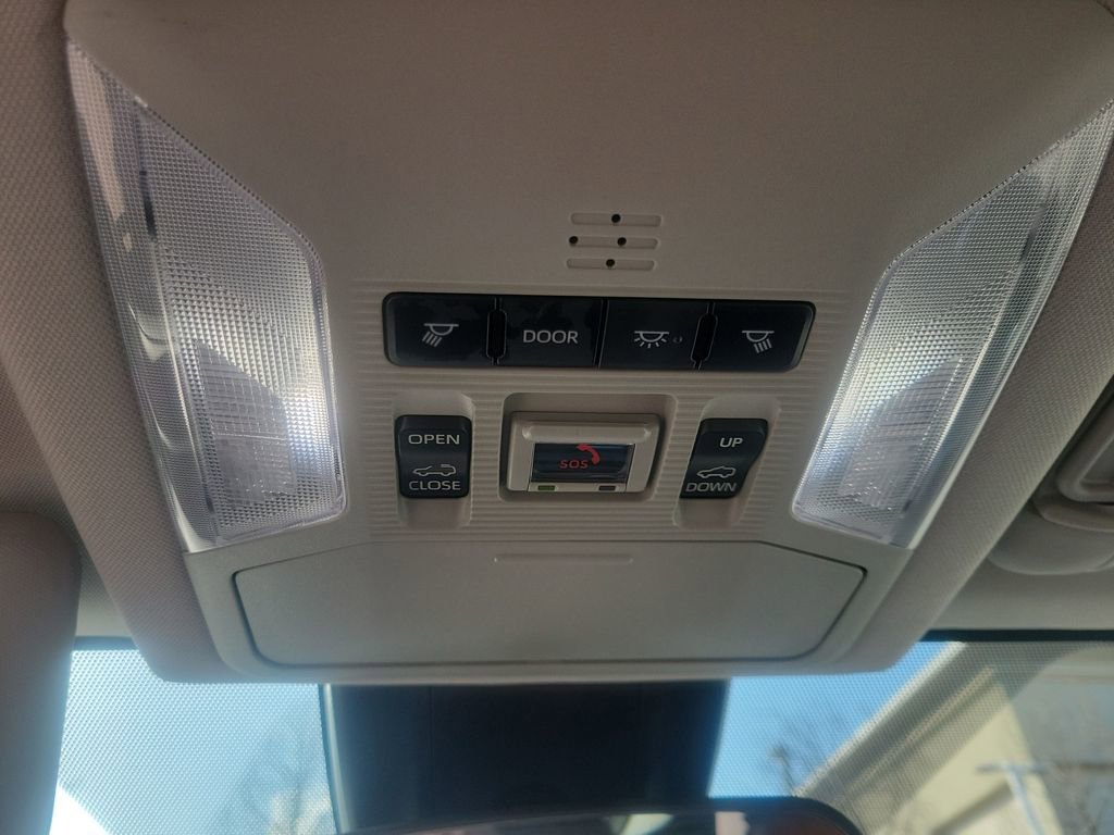 Used 2023 Toyota RAV4 XLE w/ Convenience Package image 32