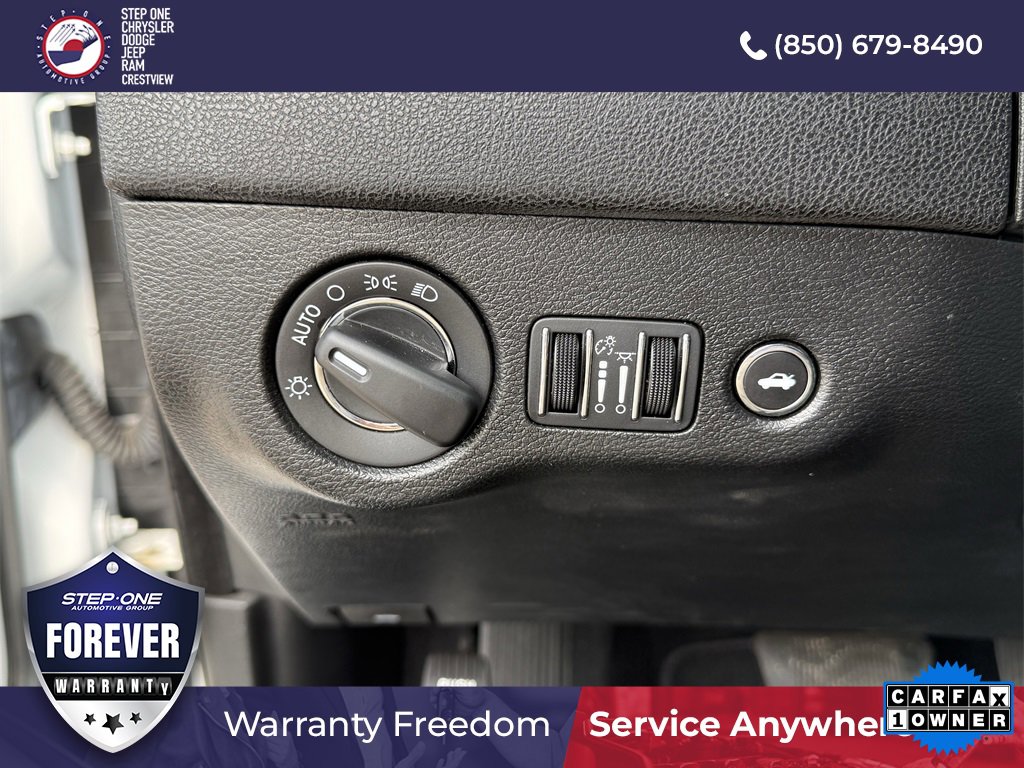 Used 2022 Chrysler 300 Touring image 20