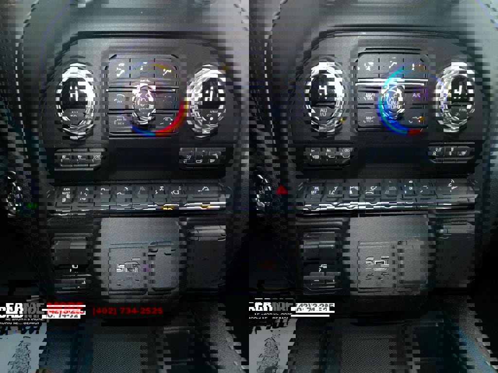 Used 2020 GMC Sierra 2500 Denali w/ Denali Ultimate Package image 39