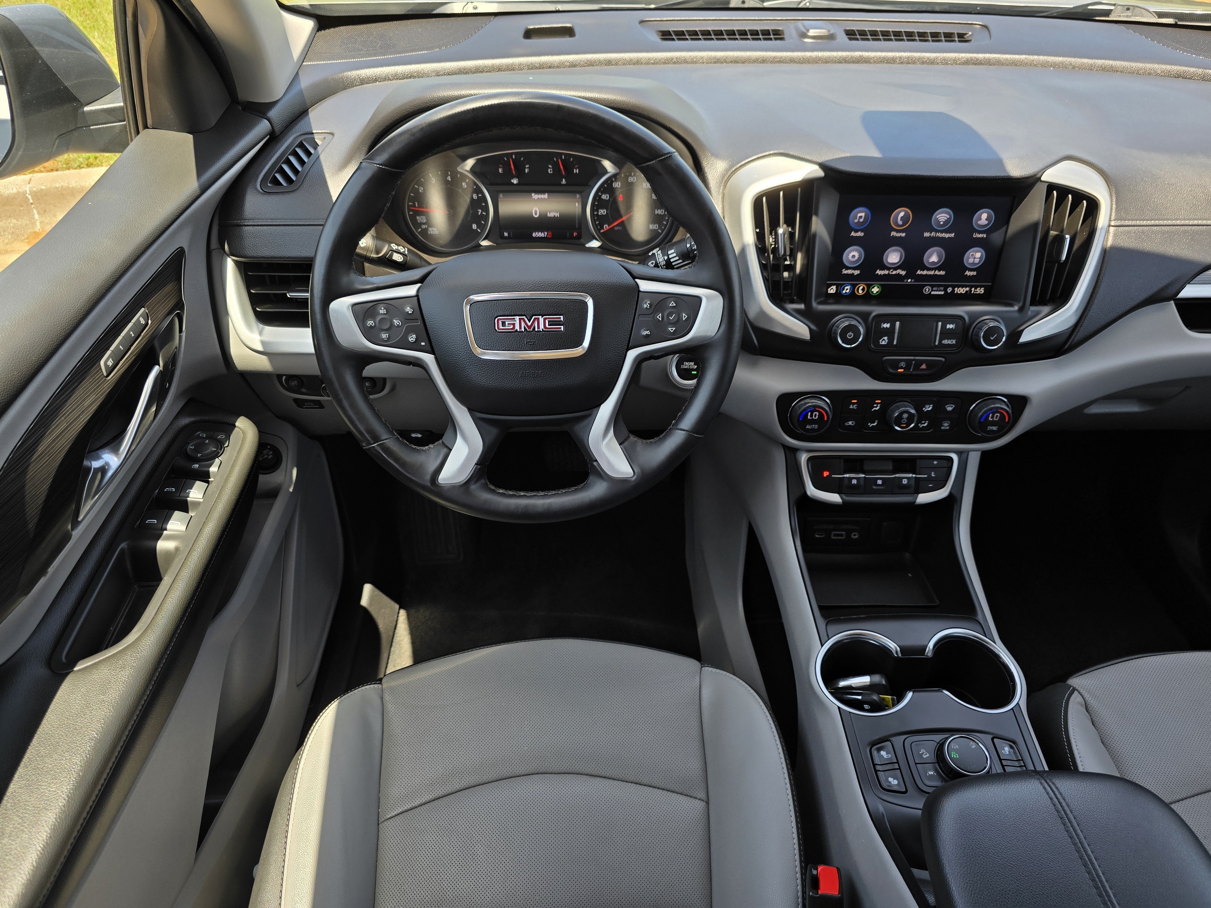 Used 2024 GMC Terrain SLT AWD/4WD image 12