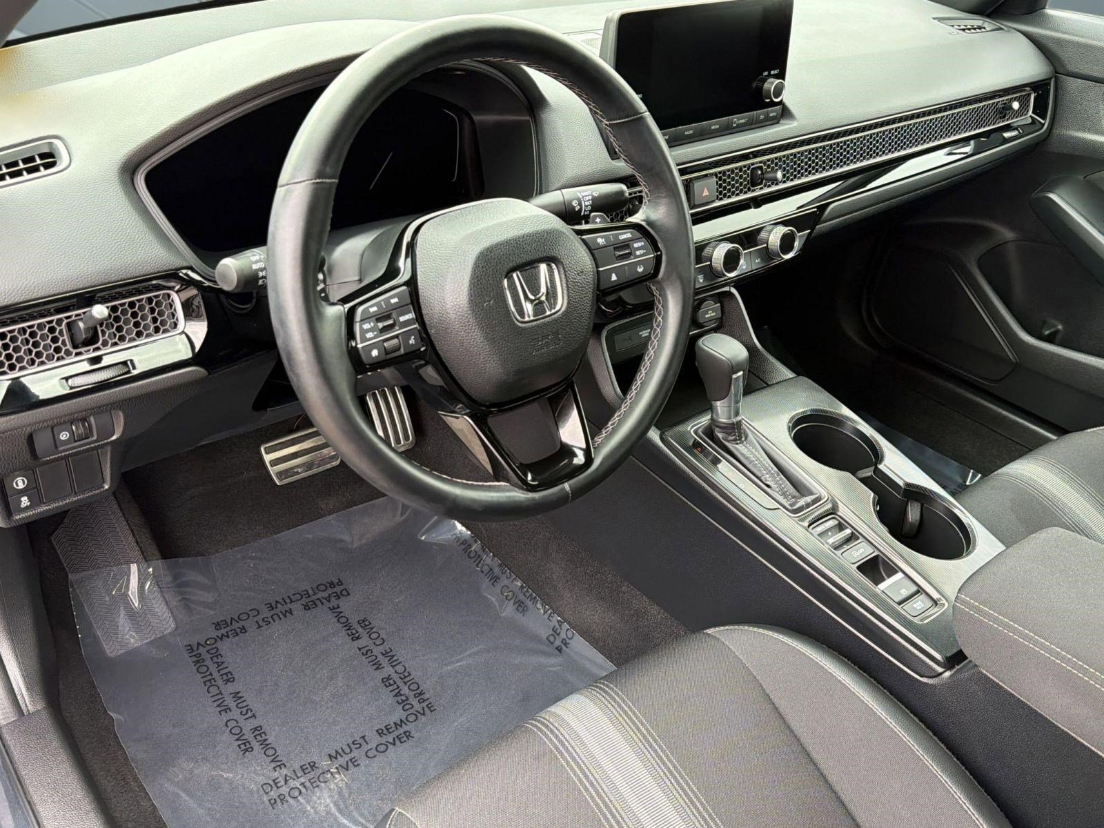 Used 2024 Honda Civic Sport image 4