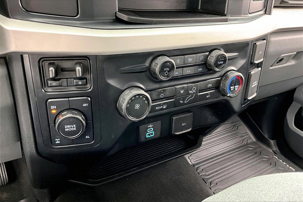 Used 2024 Ford F250 XLT w/ FX4 Off-Road Package image 32