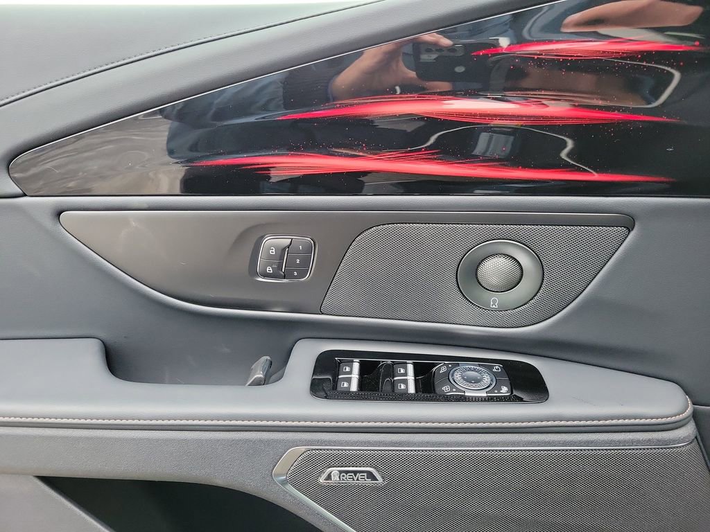 New 2026 Lincoln Nautilus Premier w/ Equipment Group 102A image 18