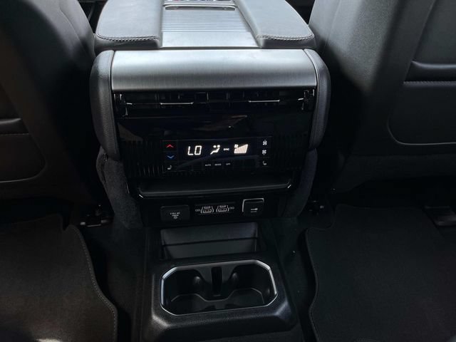 New 2025 Jeep Wagoneer L Series II w/ Convenience Group I AWD/4WD image 5