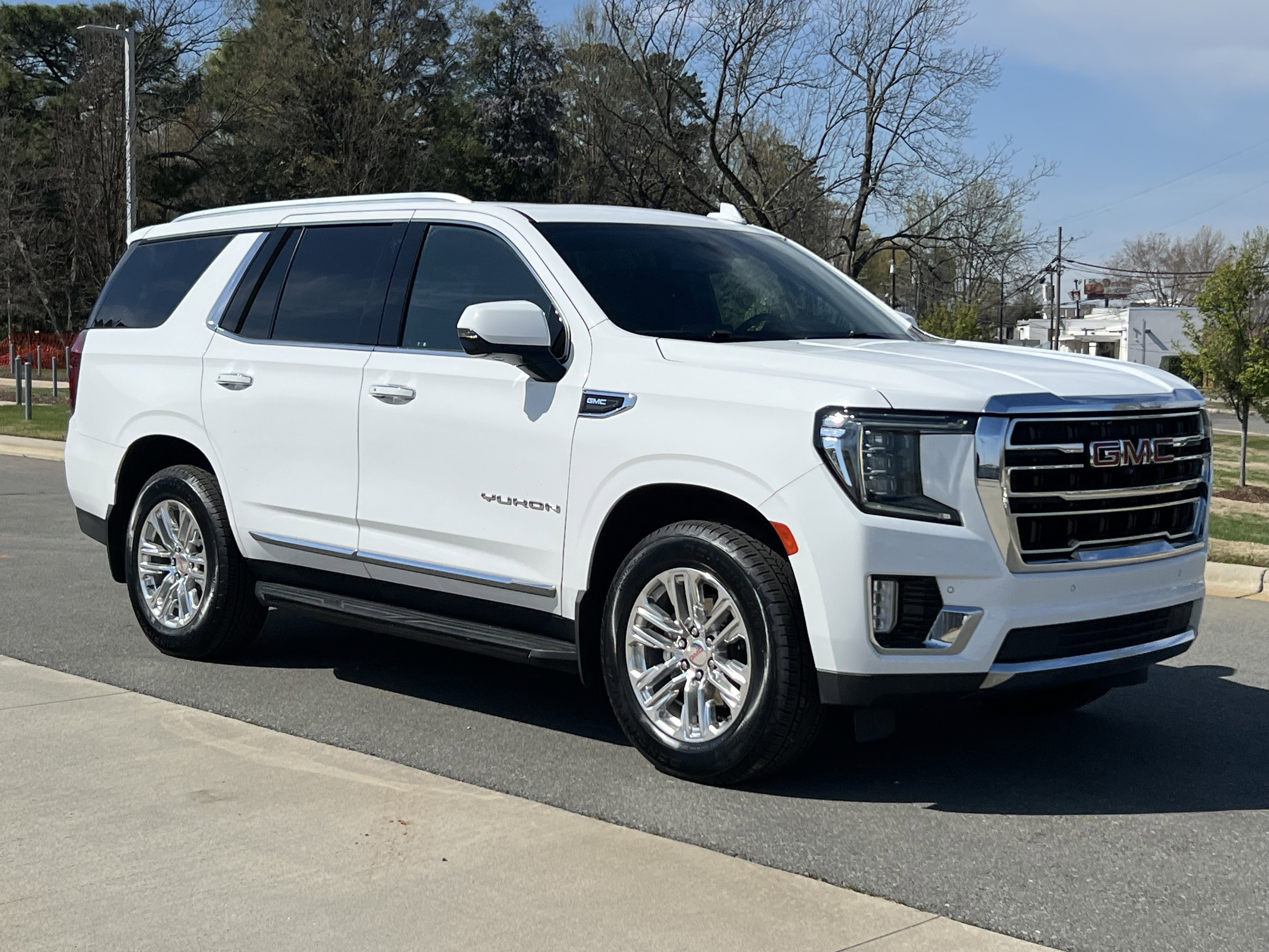 Used 2021 GMC Yukon SLT w/ SLT Luxury Plus Package