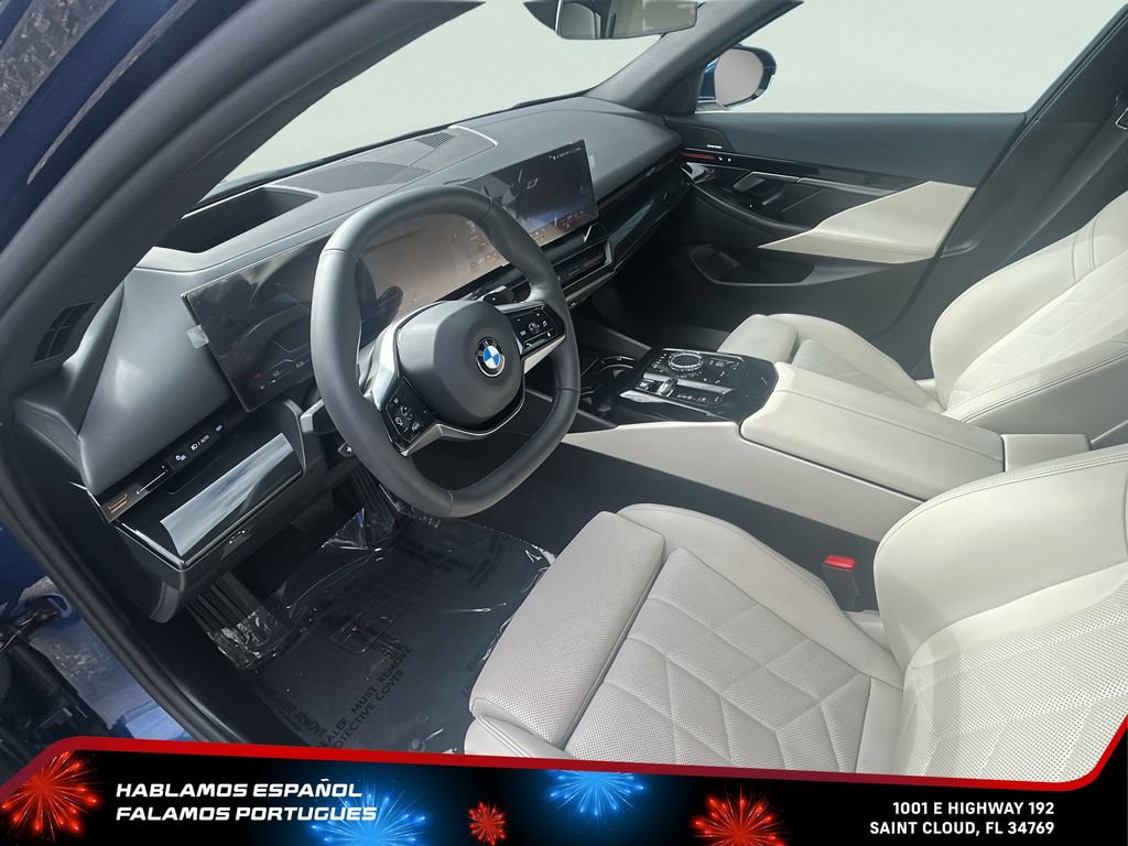 Used 2024 BMW 530i xDrive w/ Executive Package AWD/4WD image 15