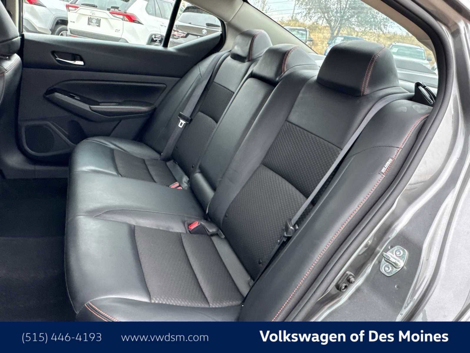 Used 2023 Nissan Altima 2.5 SR image 12