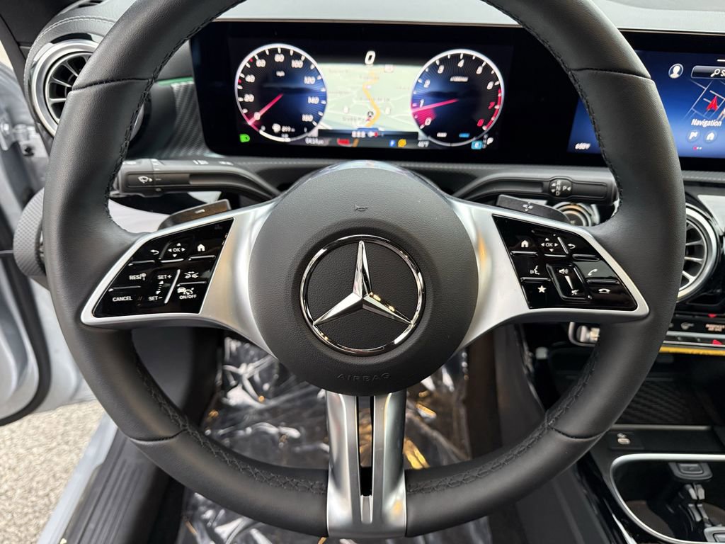 Certified 2025 Mercedes-Benz CLA 250 4MATIC image 21