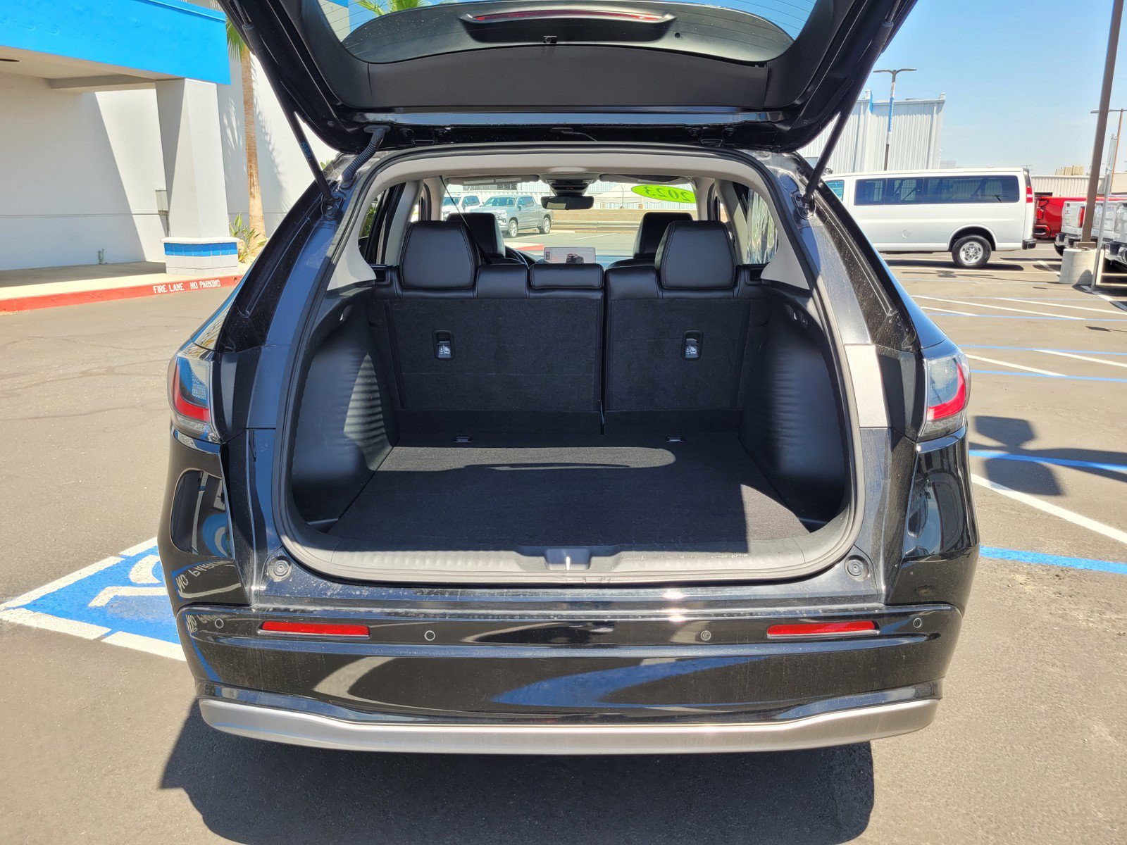Used 2023 Honda HR-V EX-L image 28