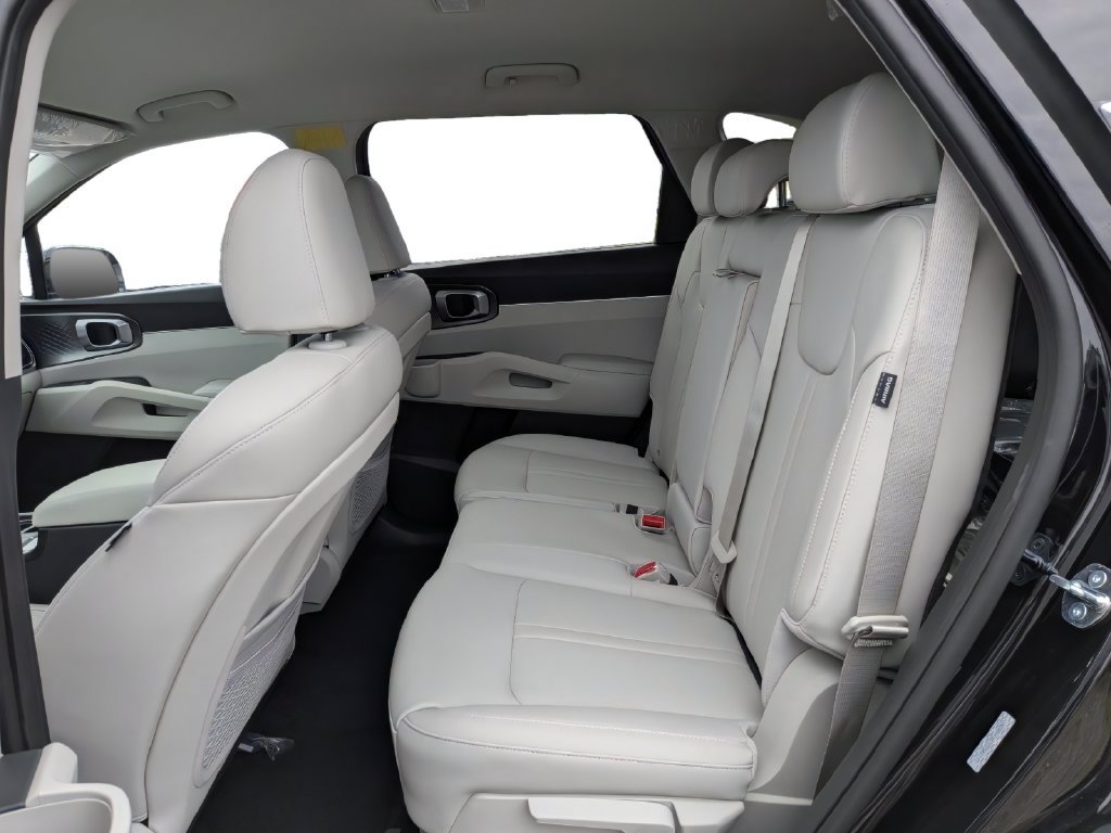 New 2026 Kia Sorento EX FWD image 12
